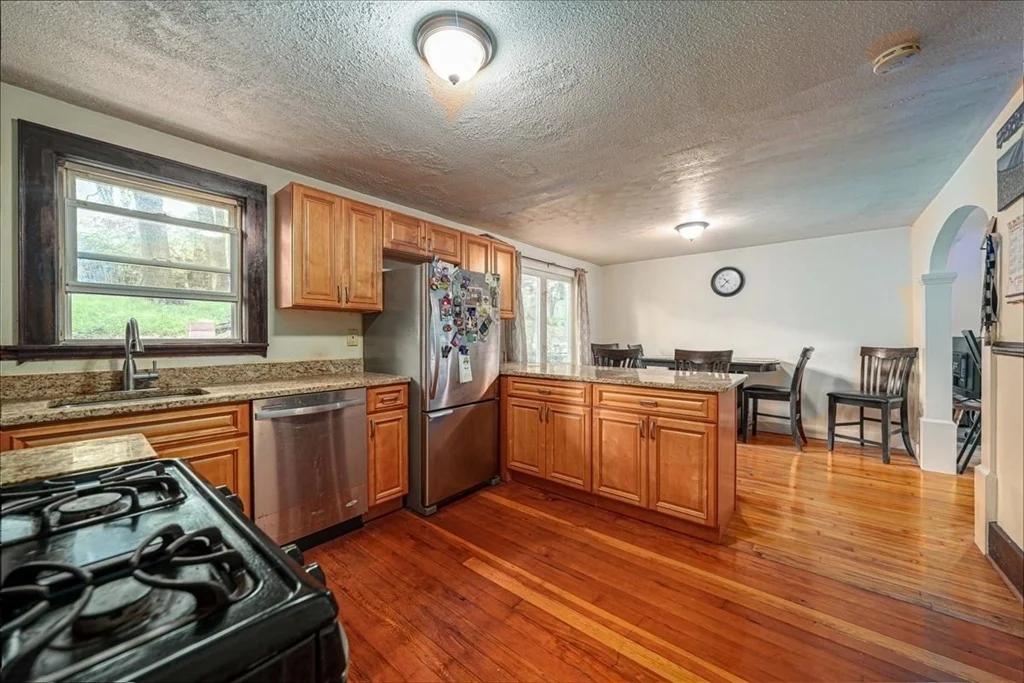 Photo of 25 Marilyn Drive