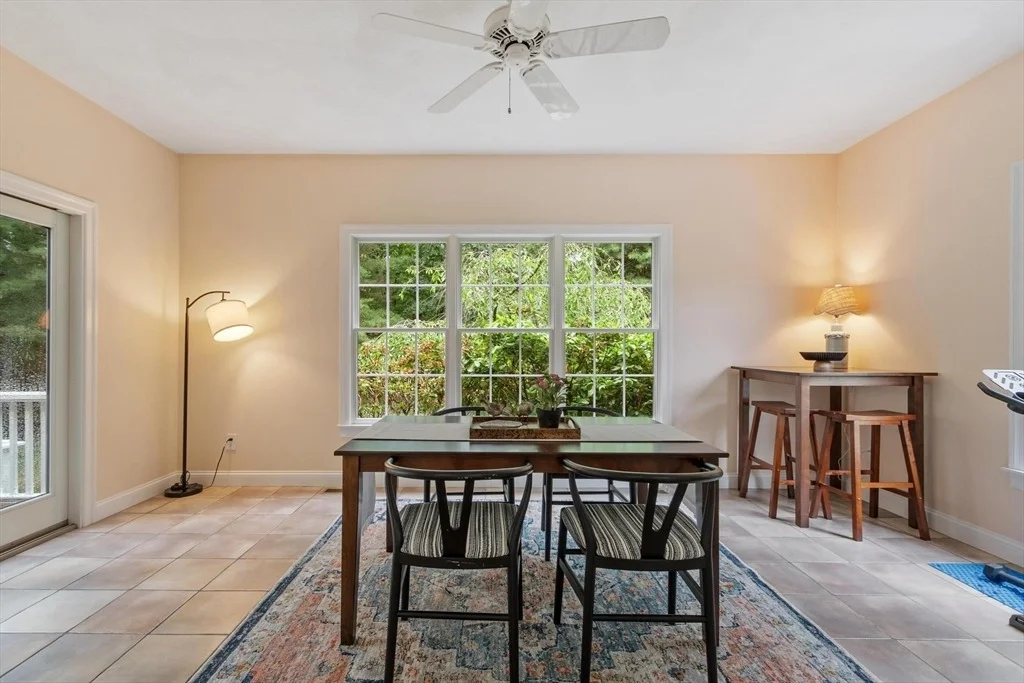 Photo of 33 Nutmeg Ln