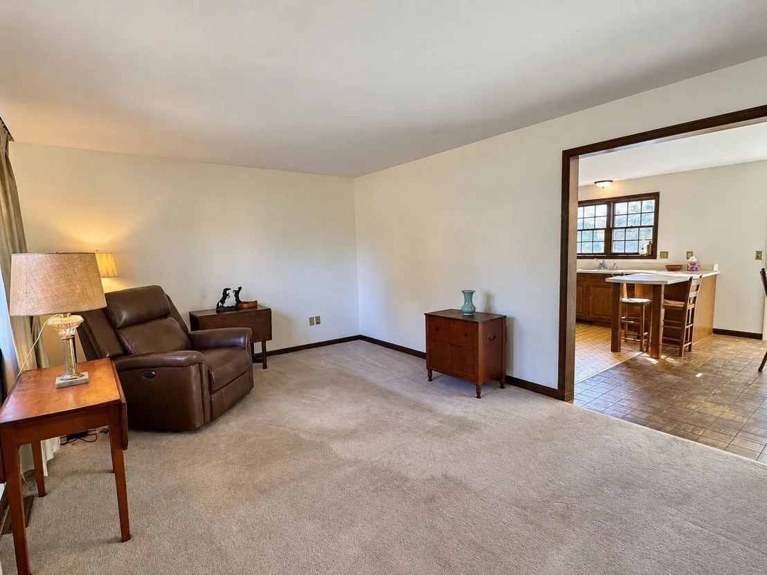 Photo of 274 Barton Road