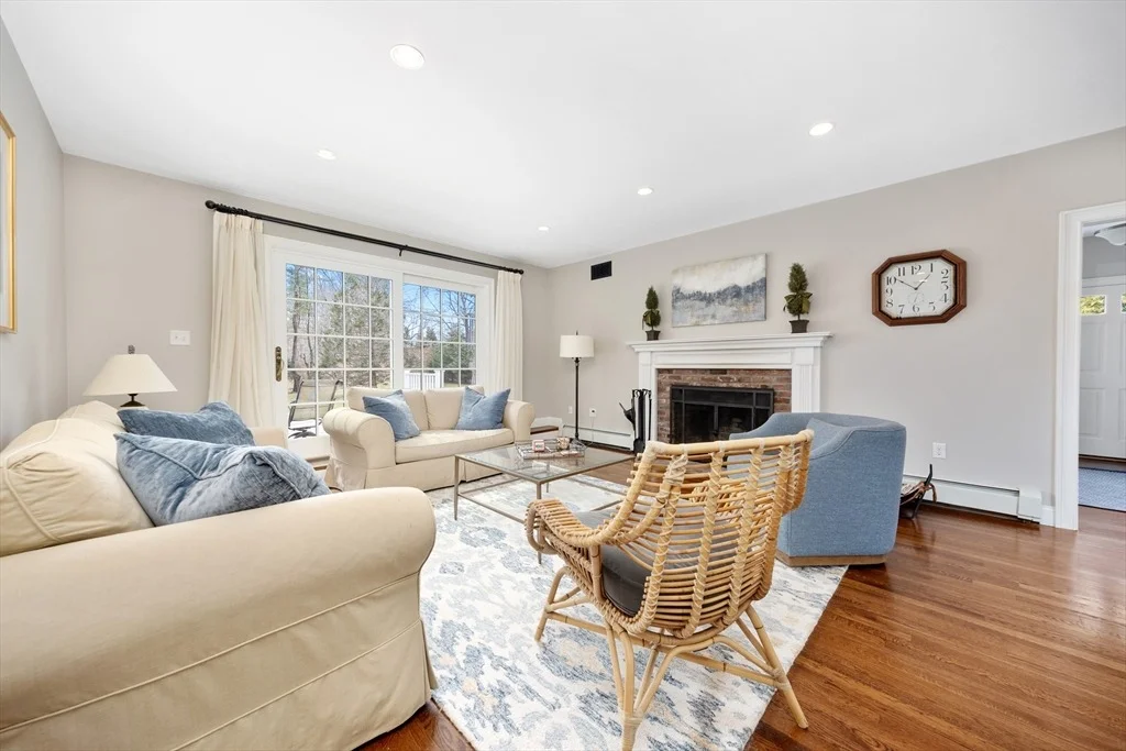 Photo of 7 Spring Ln