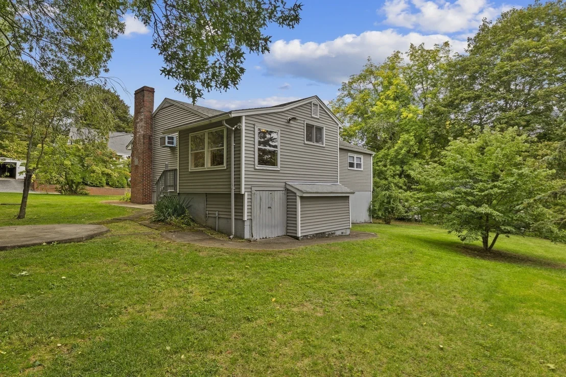 Photo of 30 Lee Rd
