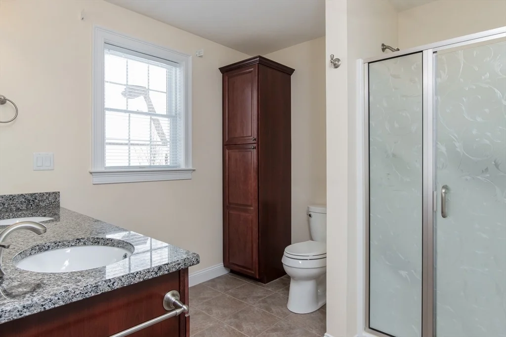 Photo of 43 Old Mill Cir