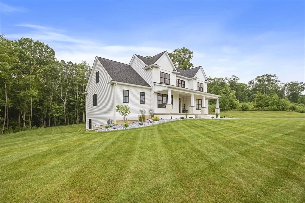Photo of 22 Sunset Ridge