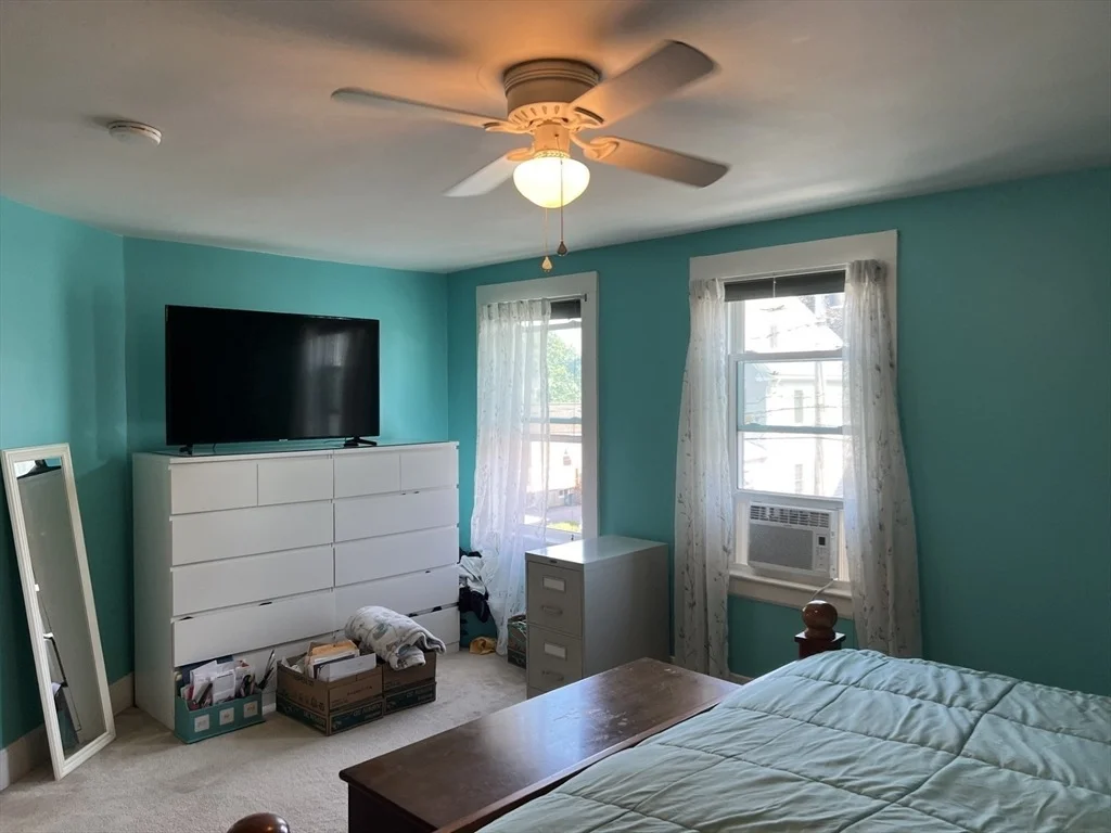 Photo of 61 King St