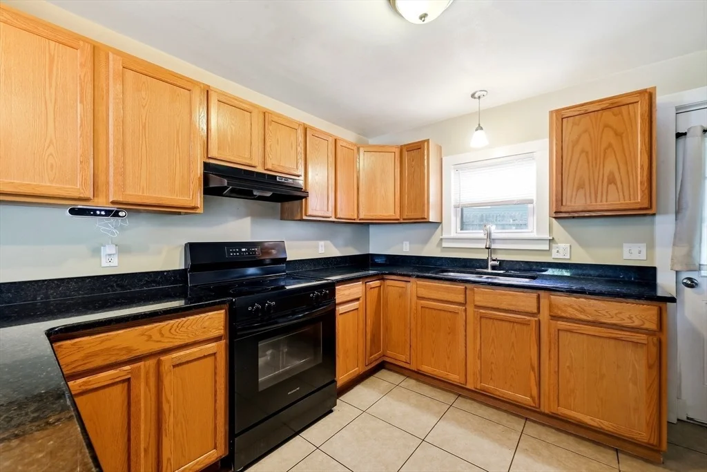 Photo of 85 Otter Point Rd