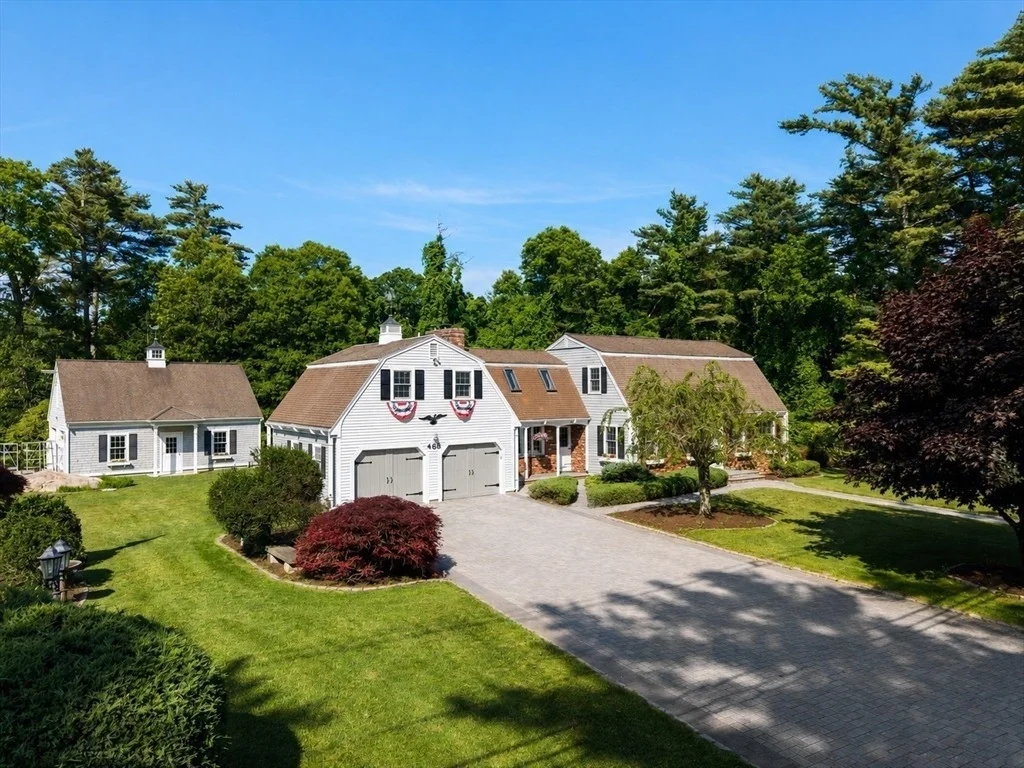 Photo of 468 Delano Rd