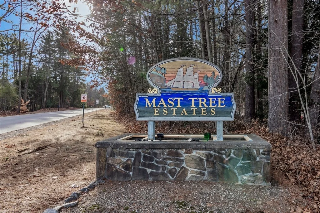 Photo of 49 Deer Run