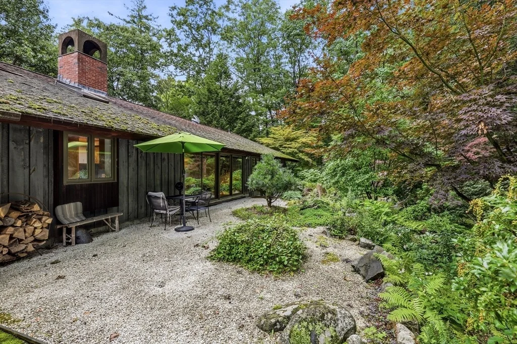 Photo of 8 Morgan Cir