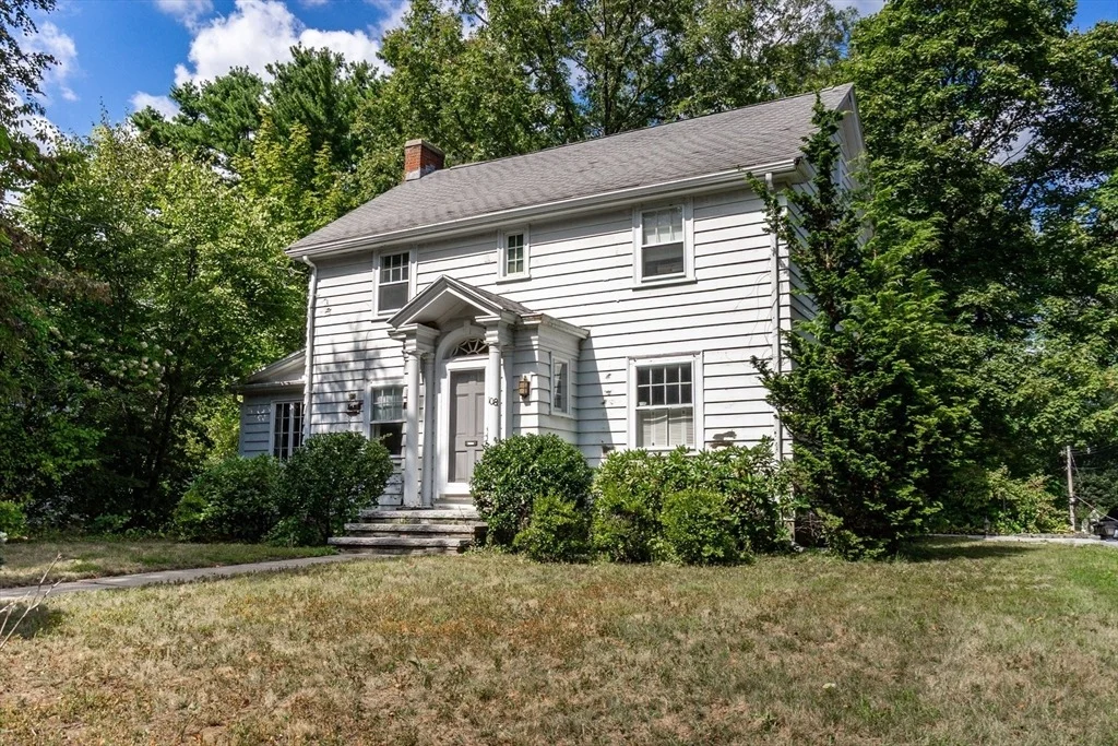 Photo of 108 Warren Rd