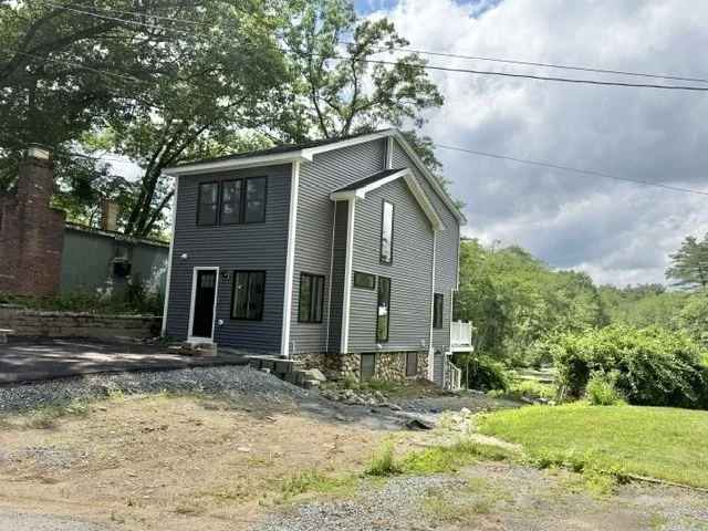 Photo of 6 Hillside Rd