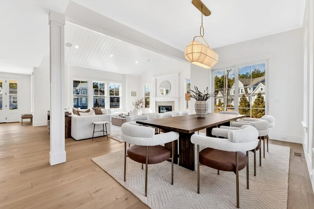 Photo of 15 Willow Circle