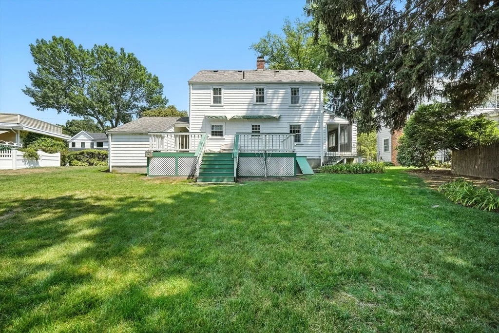 Photo of 40 Fairway Drive