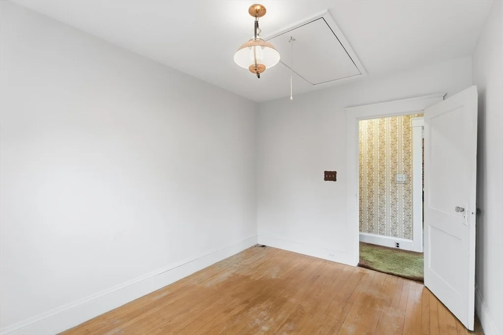 Photo of 16 Elmlawn Rd