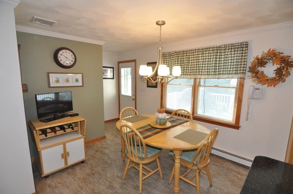 Photo of 8 James Ave