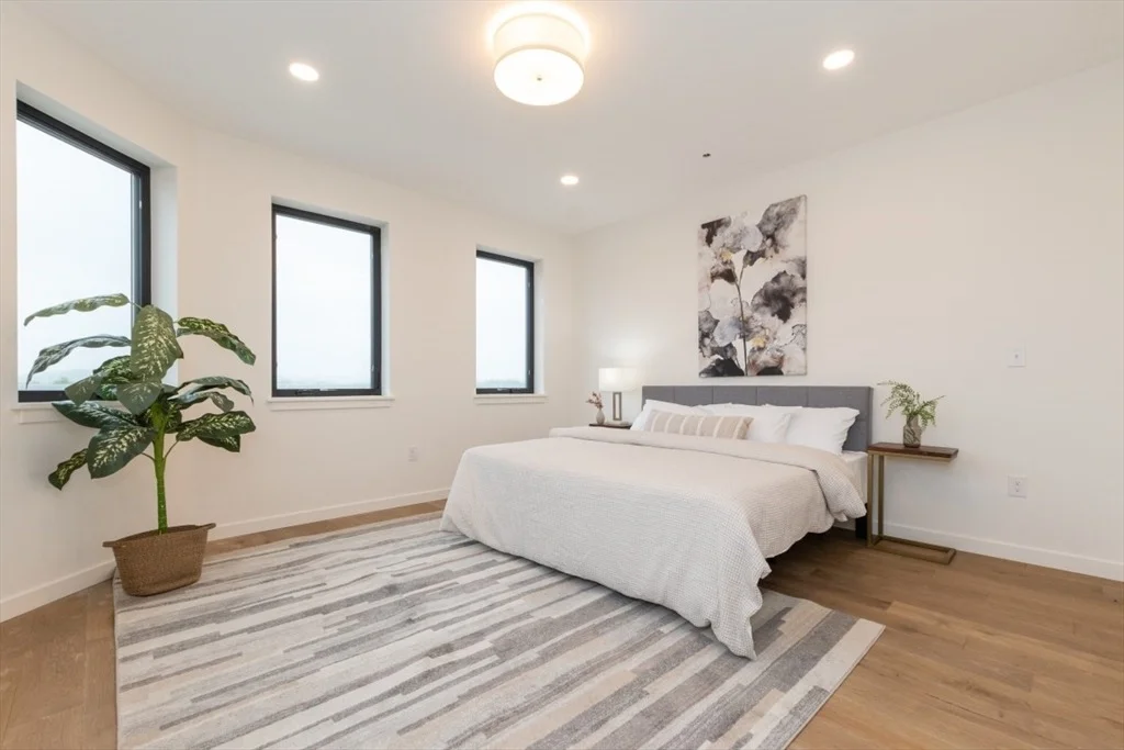 Photo of Unit PH at 80 Broadway