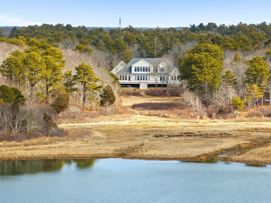 Photo of 10 Cliffs Road