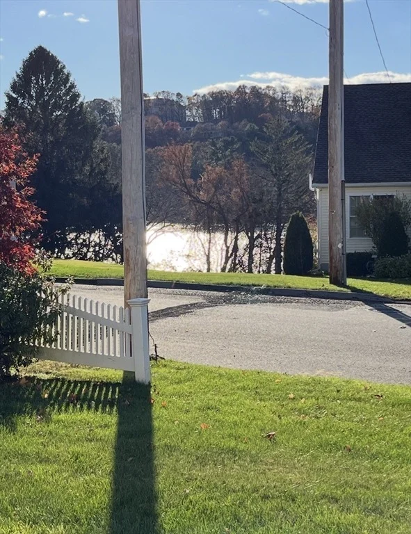 Photo of 4 Crest Road