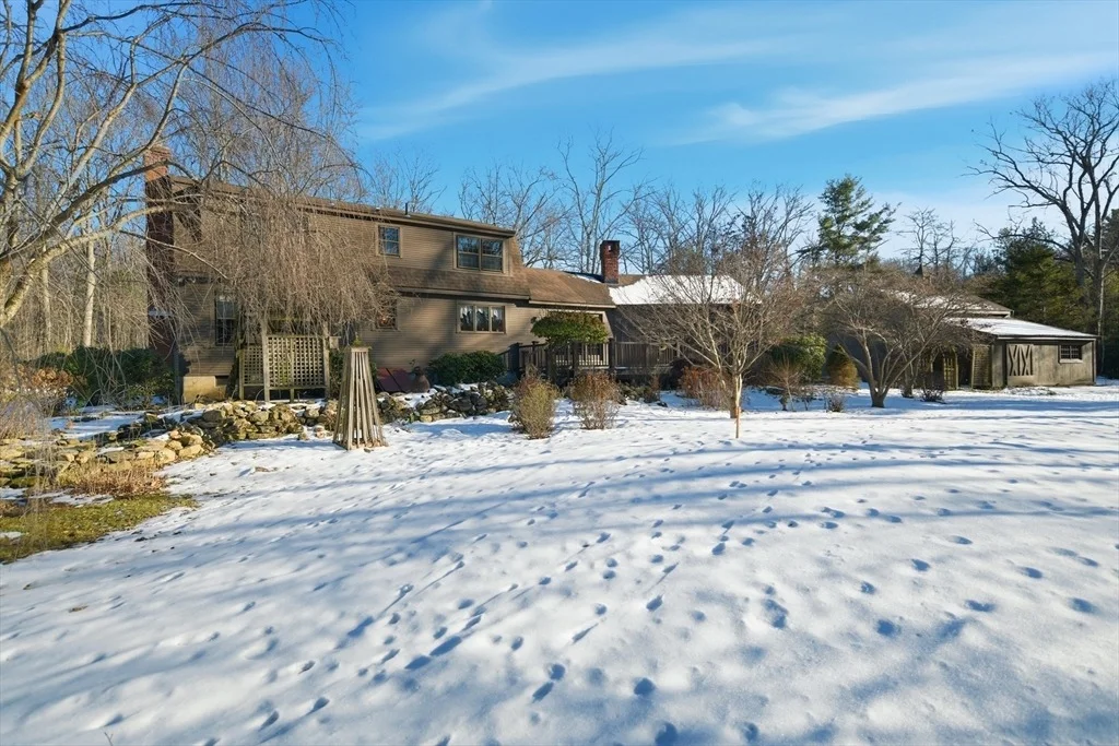 Photo of 4 Thayer Rd