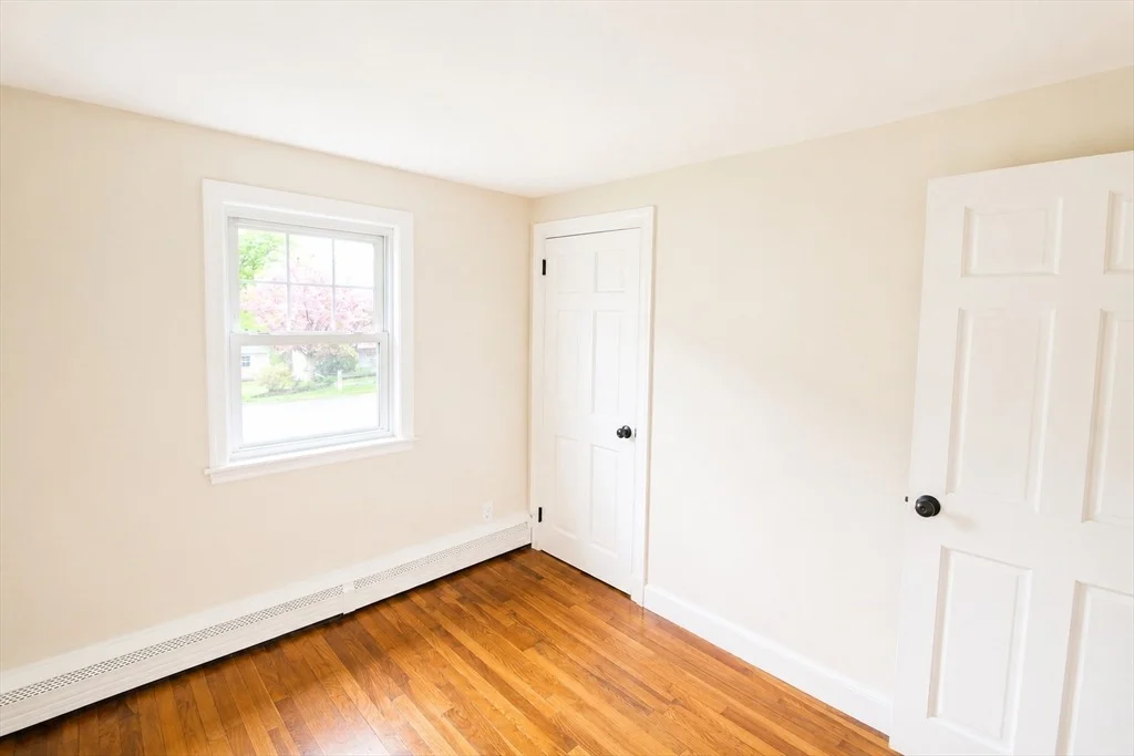 Photo of 4 Simmons Ave