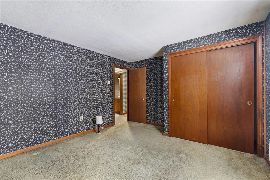 Photo of 690 Clark St