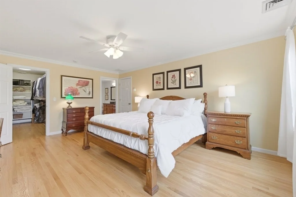 Photo of 24 Gristmill Ln
