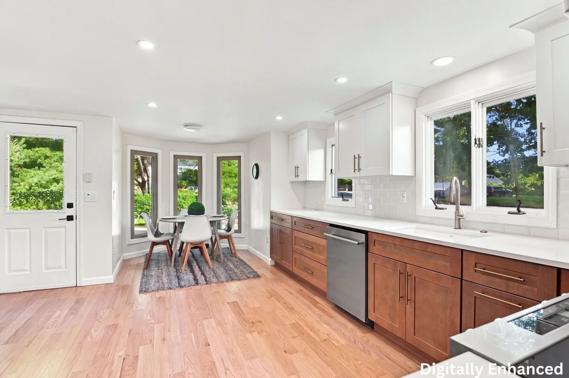 Photo of 27 Robert Rd
