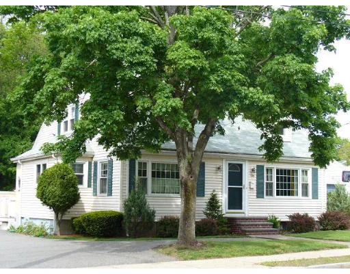 Photo of 249 Lowell Street