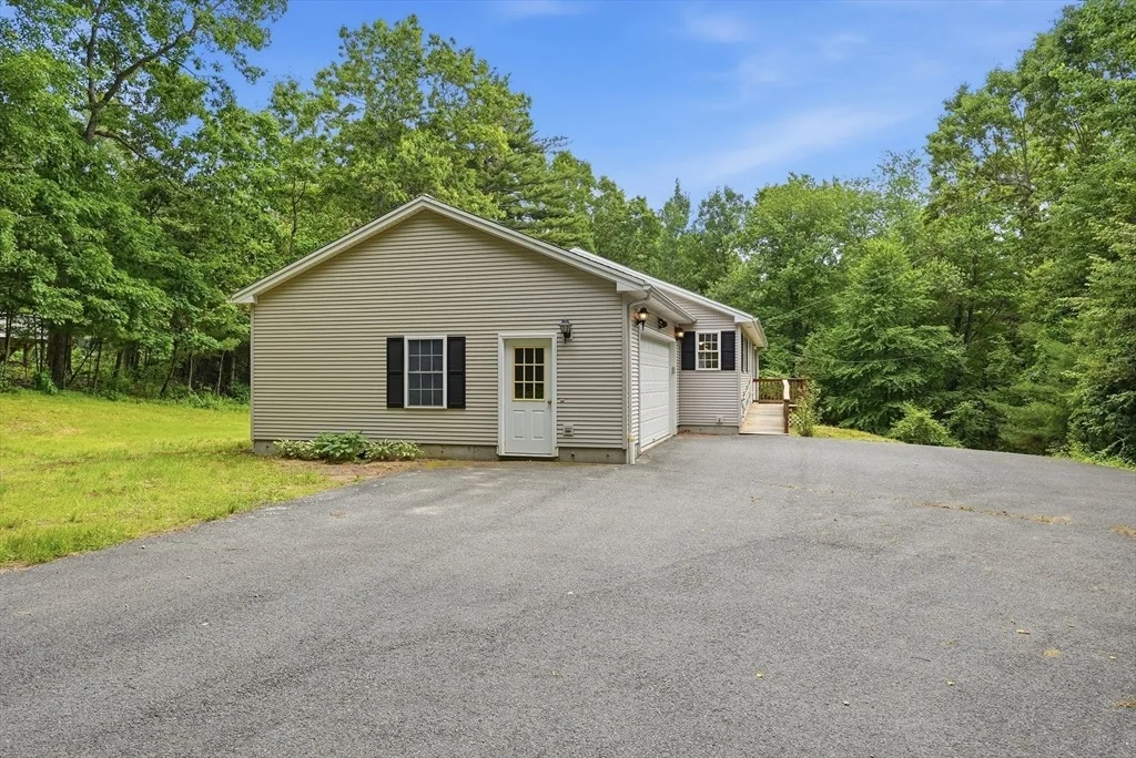Photo of 22 Sczygiel Rd