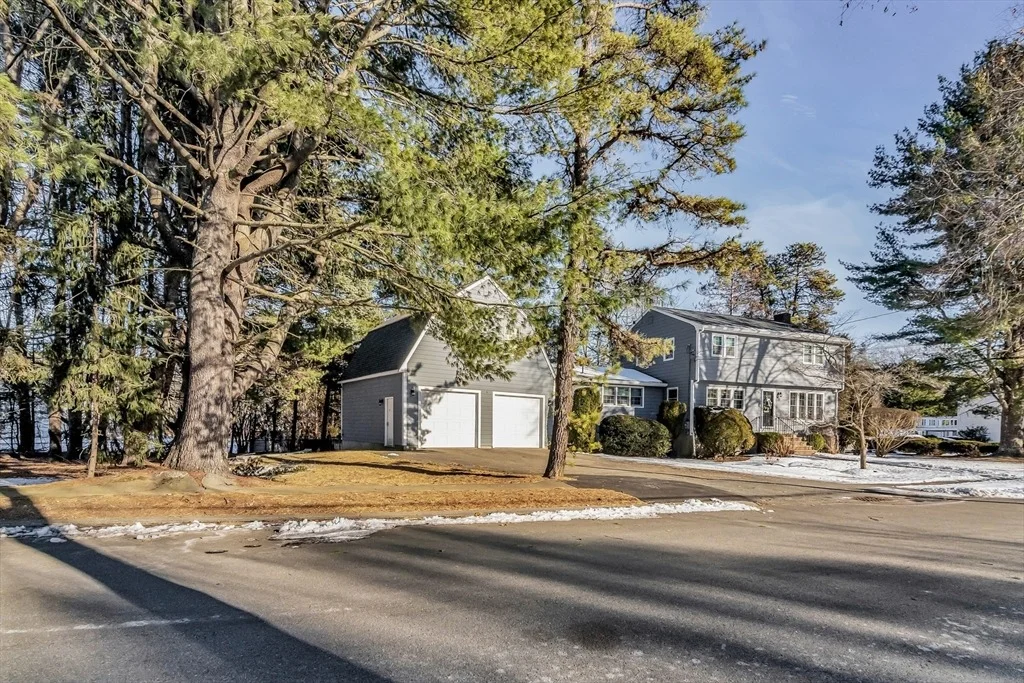 Photo of 13 Morningside Dr