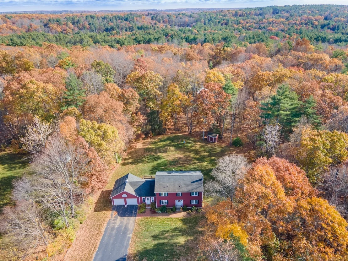 Photo of 2 Sawmill Cir