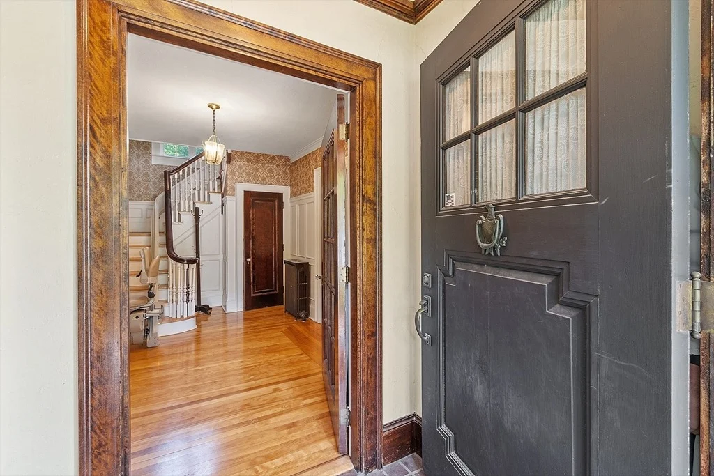 Photo of 298 Highland St