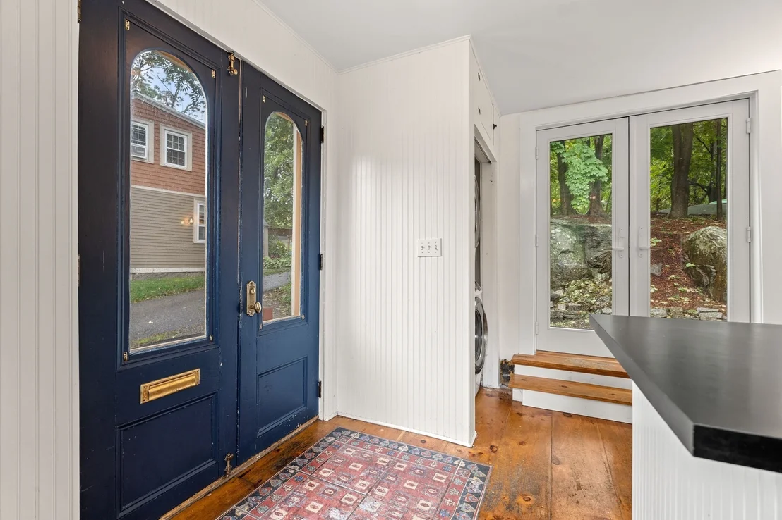 Photo of 1105 Washington