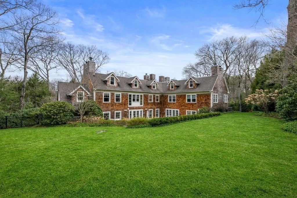 Photo of 8 Glen Brook Road