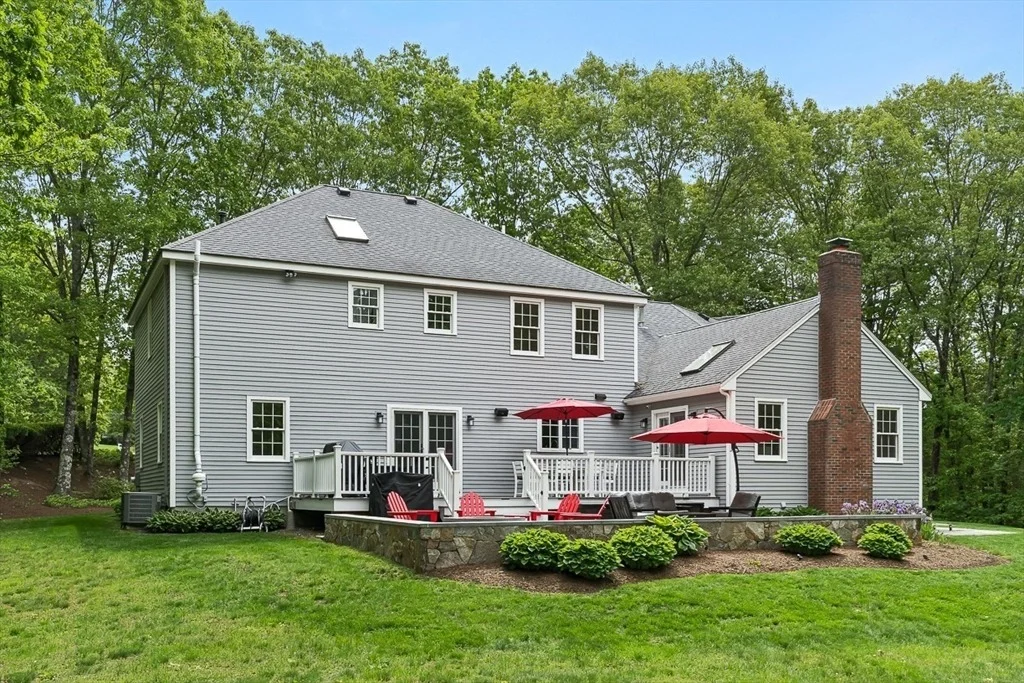Photo of 1 Woronoco Dr
