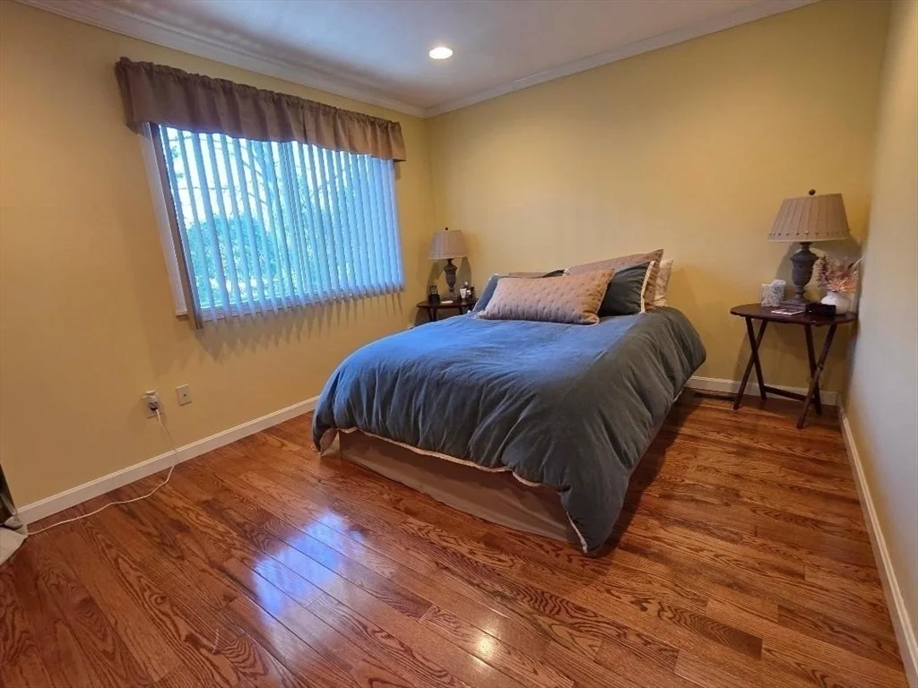Photo of Unit D at 1 Markham Circle