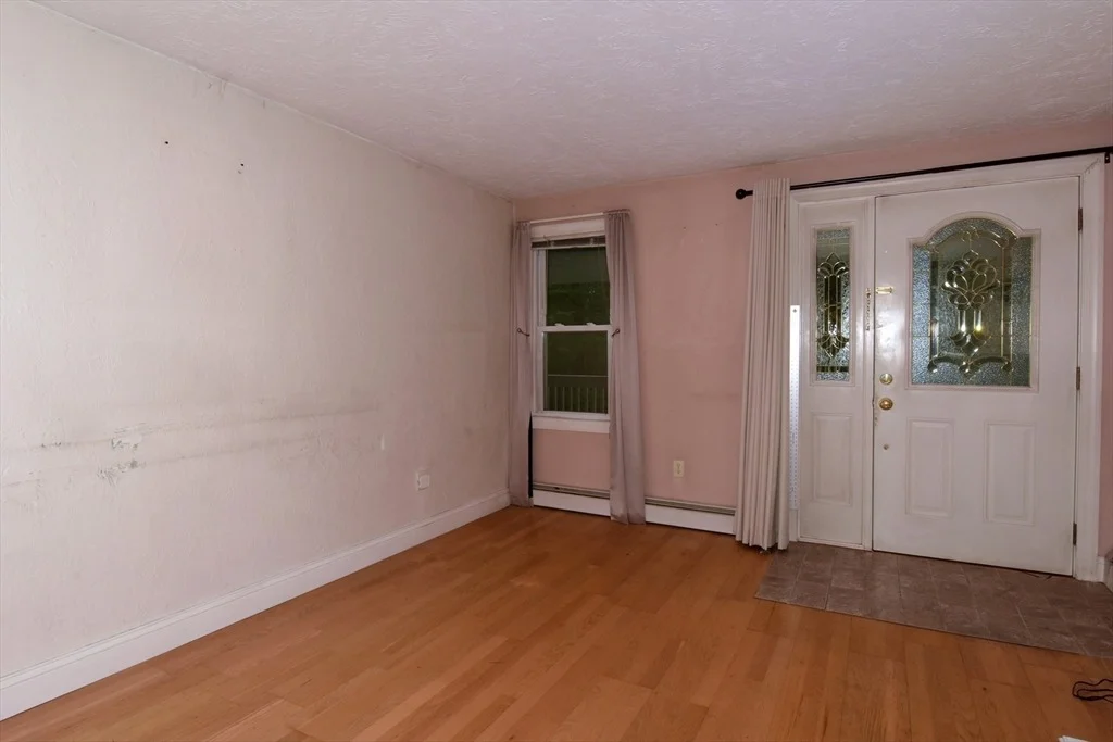 Photo of 357 Barre Rd