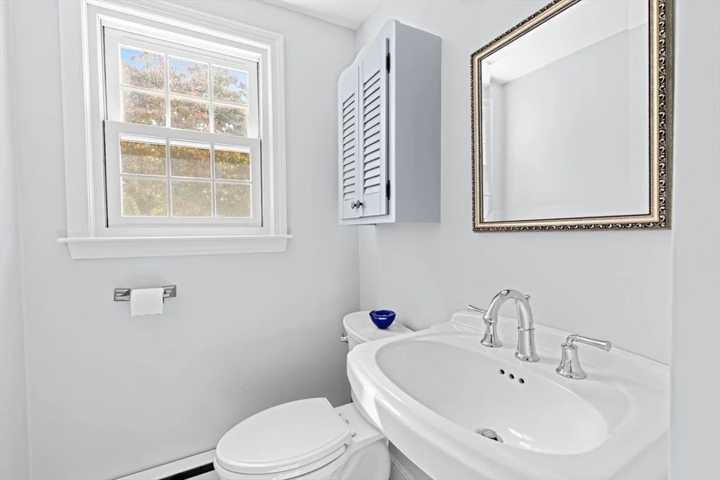 Photo of 28 Riverside Drive