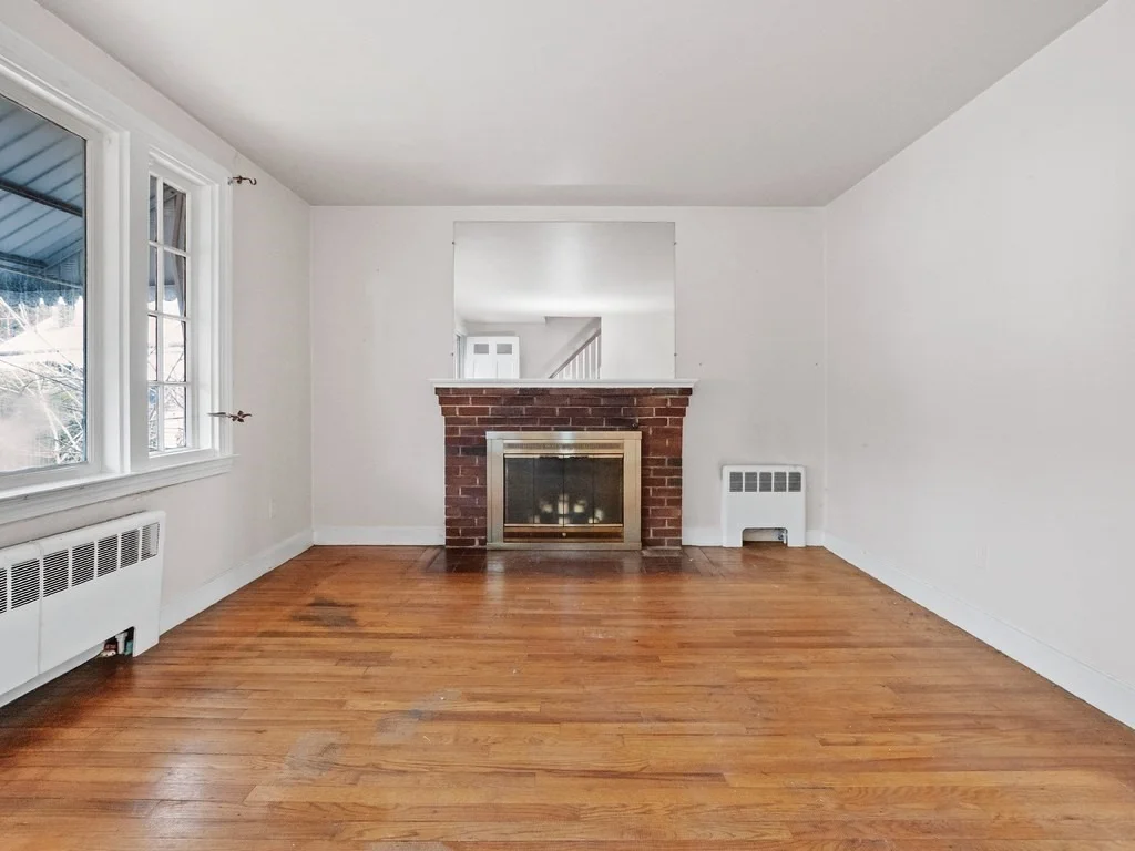 Photo of 15 Westbrook Circle