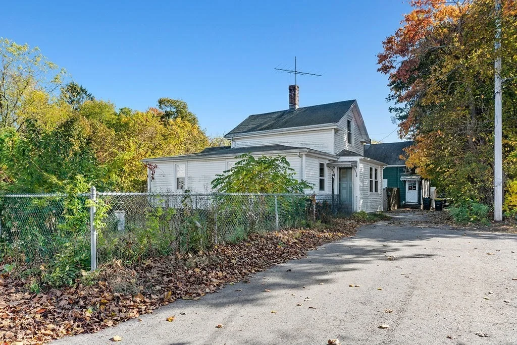 Photo of 1 Pond Pl