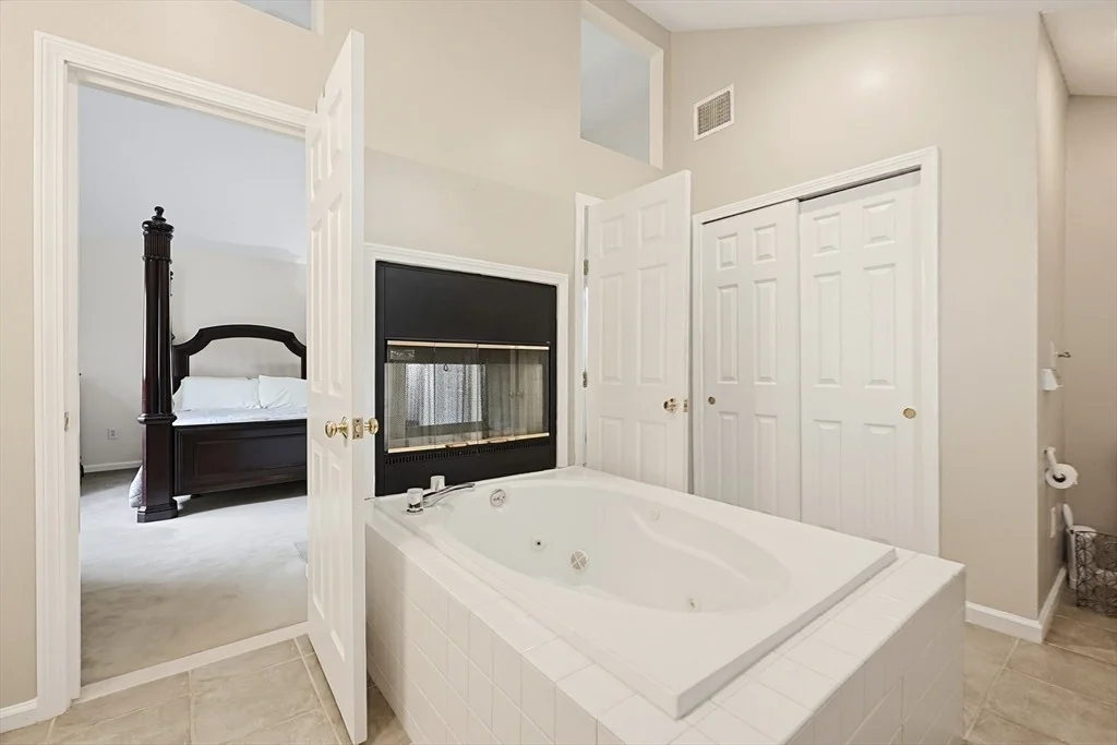 Photo of Unit 81 at 81 Arrowhead Cir