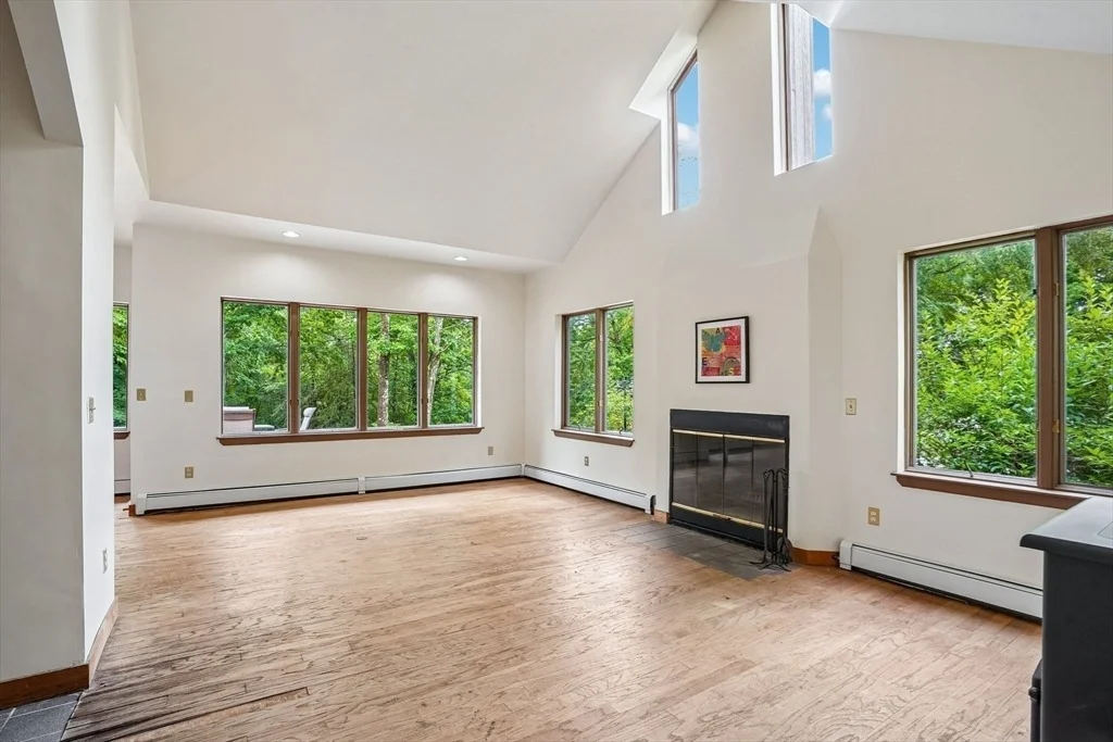Photo of 76 Foster Rd