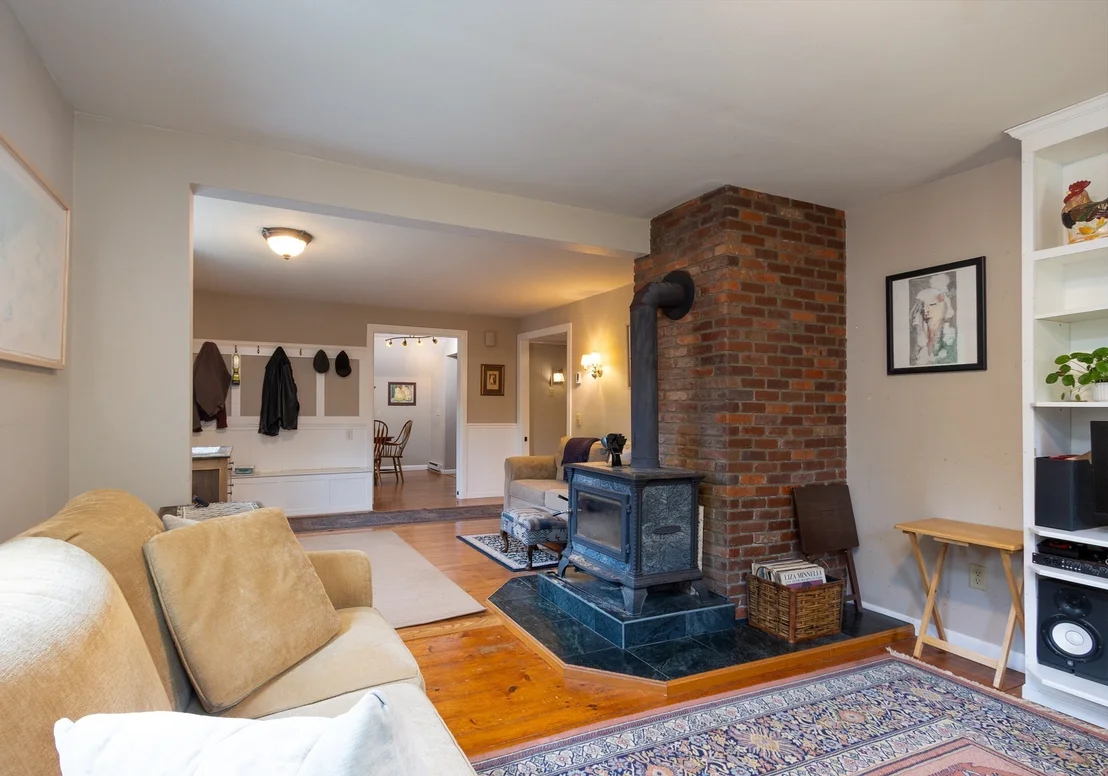 Photo of 63 Webber Rd