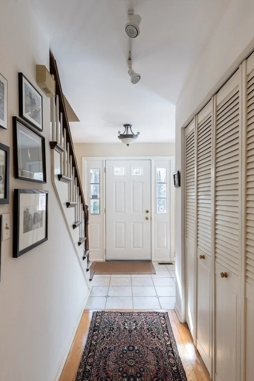 Photo of 469 Sylvester Rd