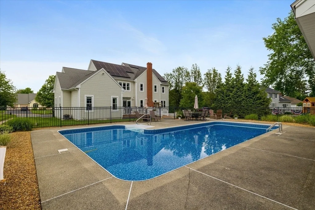 Photo of 14 Saybrook Way