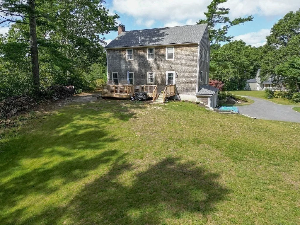 Photo of 21 Chamber Rock Rd.