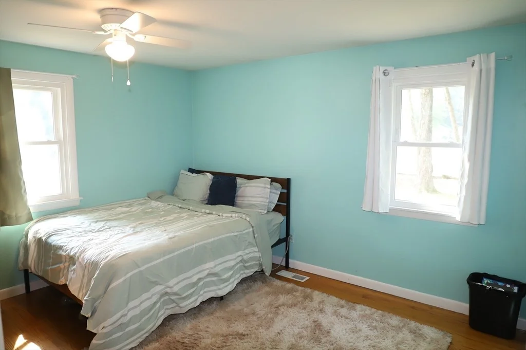 Photo of 335 Peekskill Ave.