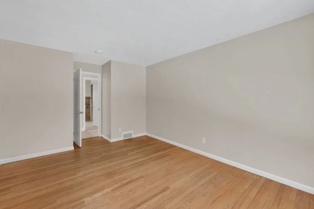 Photo of 24 Cunningham St