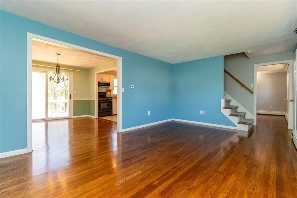 Photo of 6 Dennis Rd