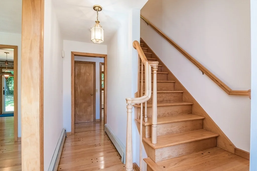 Photo of 208 Rolling Ridge Rd