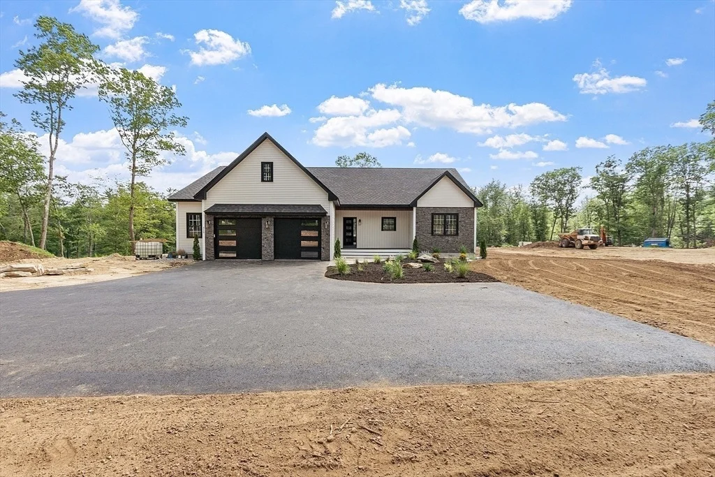 Photo of 315 Athol Rd